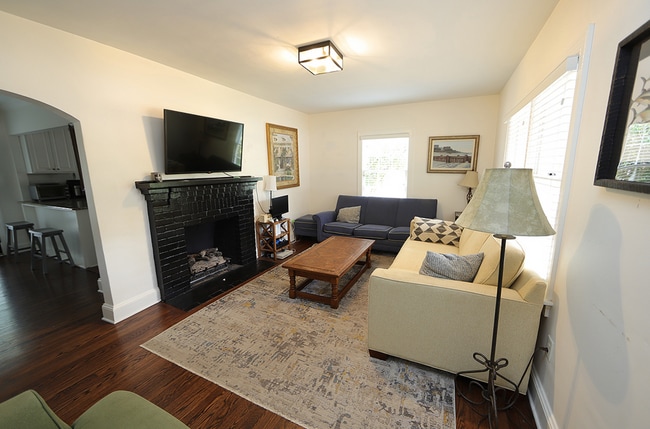Updated ITB Home in Great Dixie Trail Loca... - Updated ITB Home in Great Dixie Trail Loca...