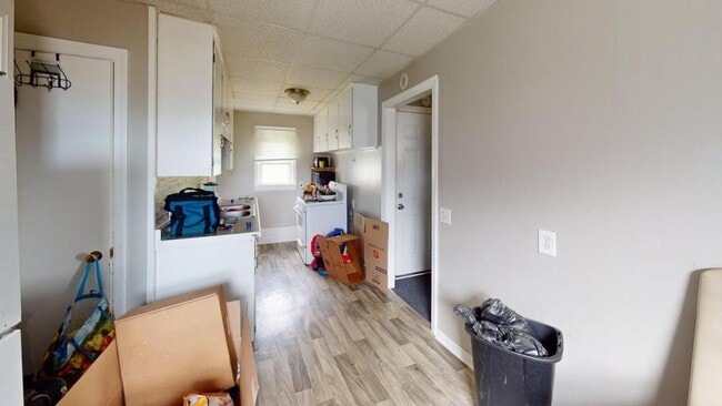 Building Photo - 4725 Lake Ave Rental