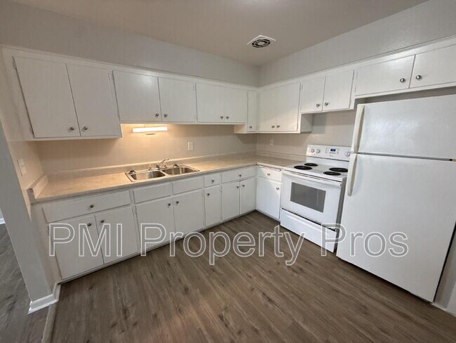 7701 W Hampton Ave Unit 7