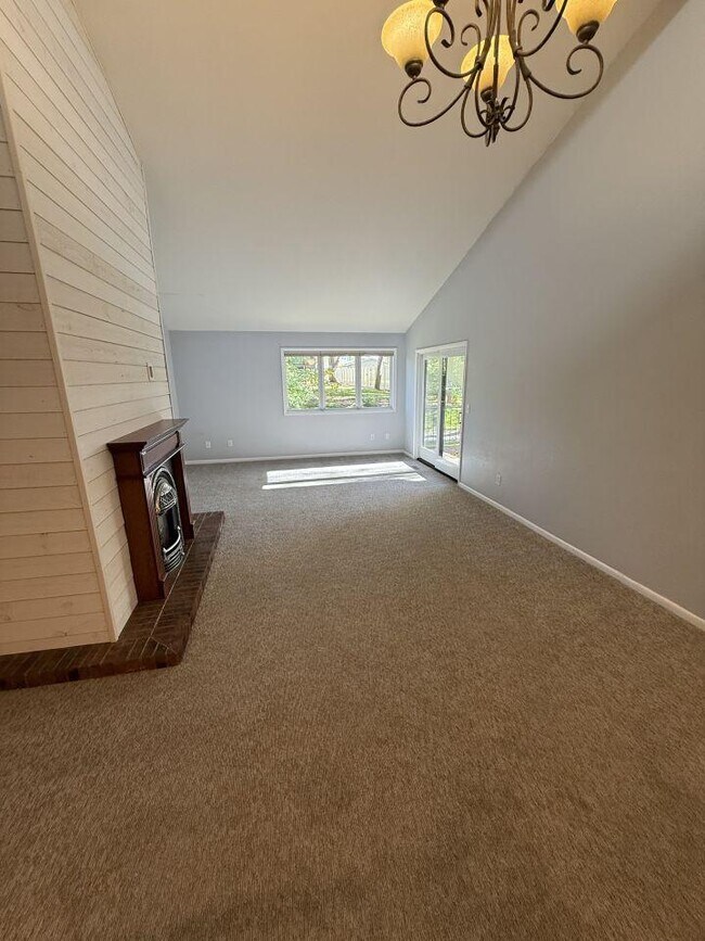 Photo - 3 bedroom in Billings MT 59102
