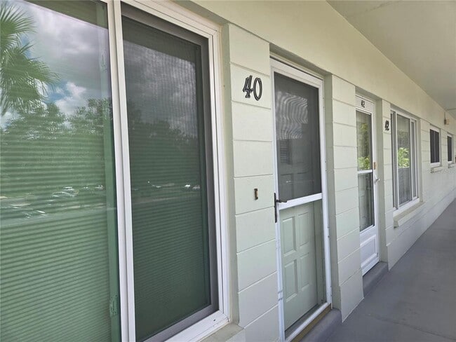 Building Photo - 2256 Philippine Dr Unit 40 Rental