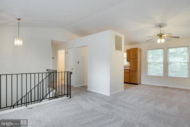 Photo - 591 Evergreen Ct