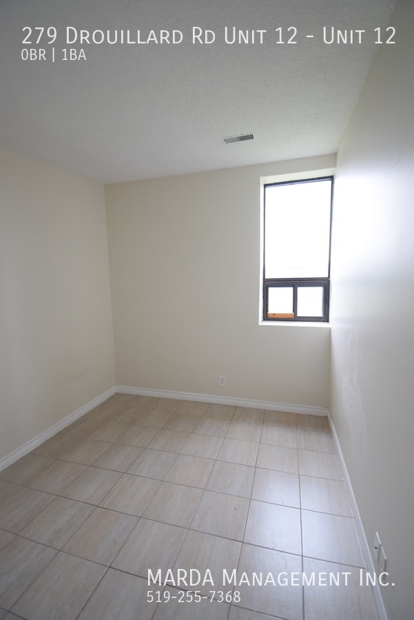 Photo - ROOM FOR RENT IN FORD CITY IDEAL FOR MATURE STUDENT- ALL INCLUSIVE! Unit 12