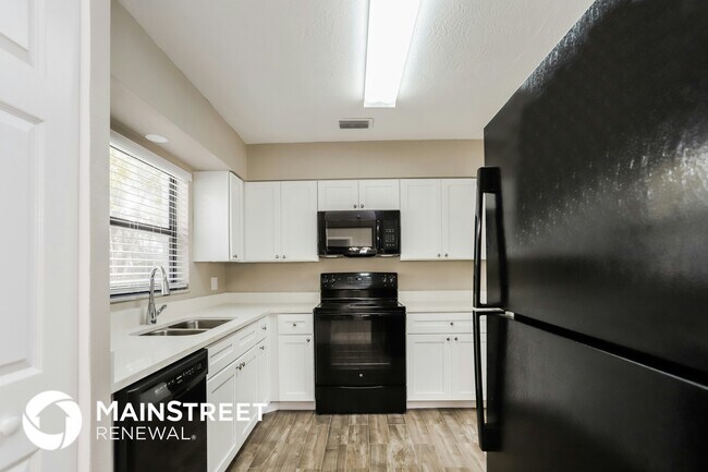 Photo - 5700 6th Way S