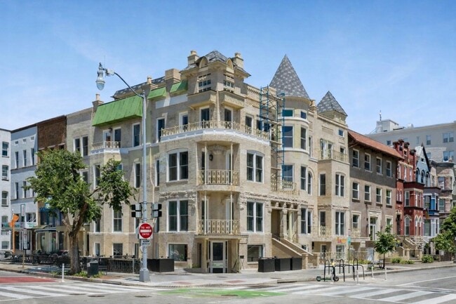 Building Photo - 1641 R St NW