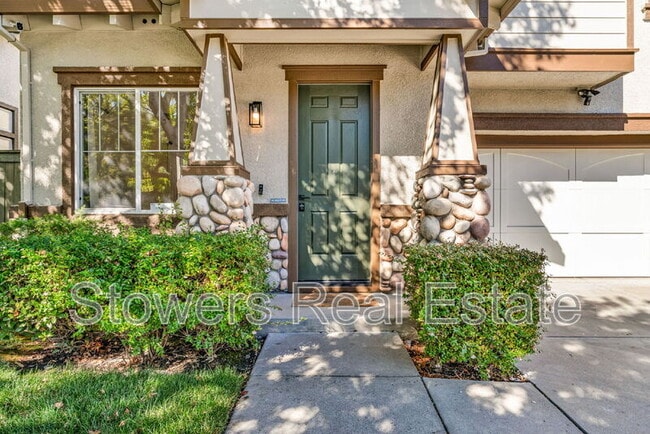 Photo - 1162 Waverly Cir
