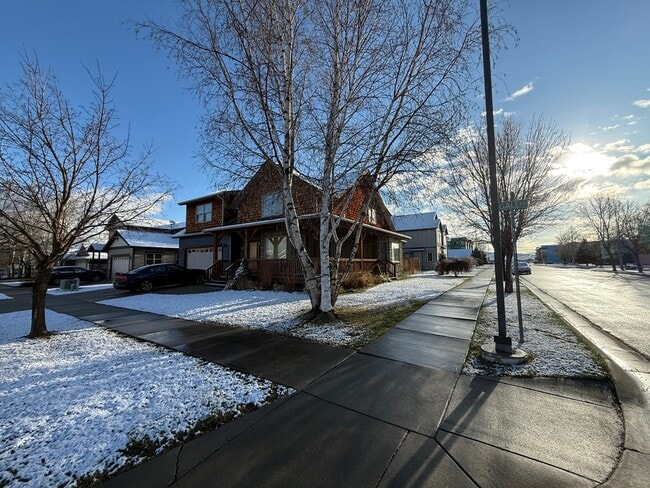 Photo - 1608 Gale Ct