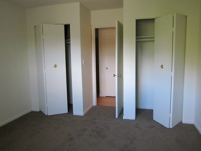 Fairhaven Village Apartments