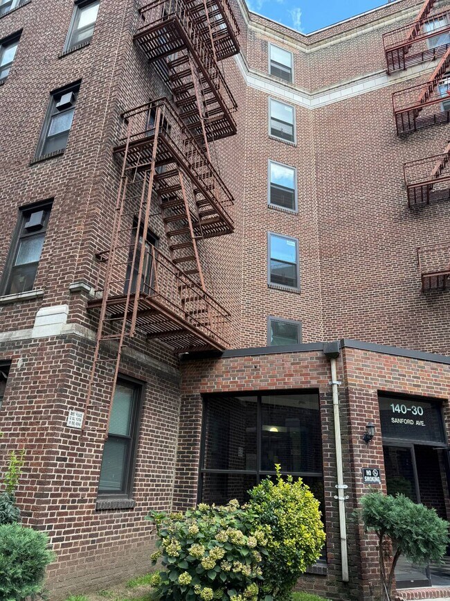 Photo - 140-30 Sanford Ave Unit 5B