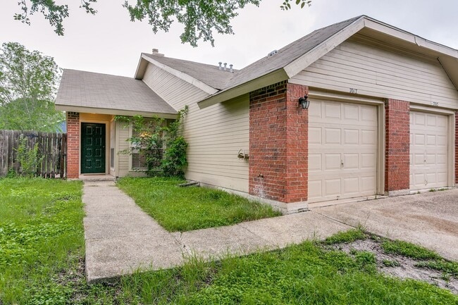 Photo - 2-BEDROOM DUPLEX Unit 7017-sc