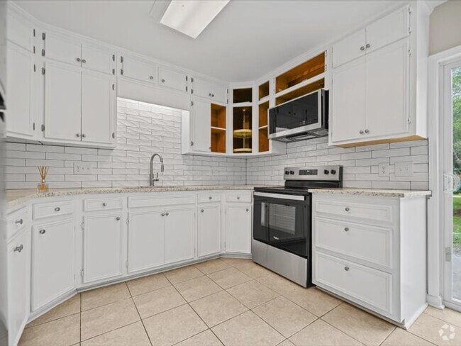 Building Photo - 731 Coventry Ln Rental