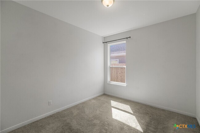 Photo - 412 Brushy Creek