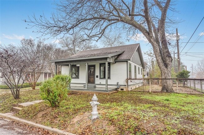 Photo - 4716 Avenue G