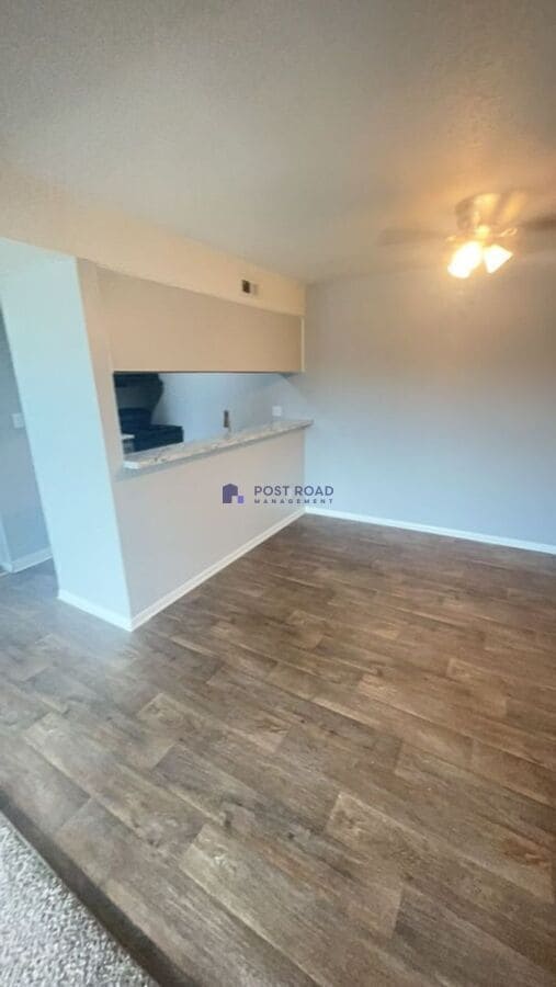 Photo - 2948 S Osage Ave Unit 104