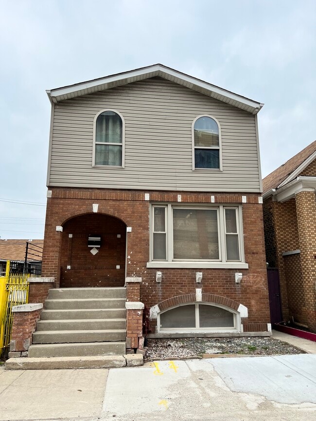 Street View - 1814 W Pershing Rd Rental