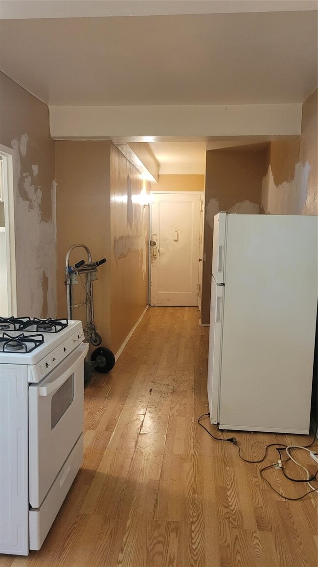 Photo - 1604 Metropolitan Ave Condo Unit 1*