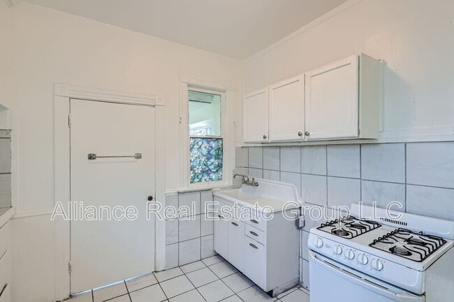 Photo - 41 W Byers Pl Unit #1