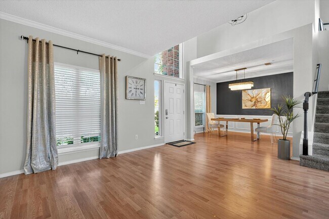 Photo - Beautiful 4 Bedroom 2 Bath GEM