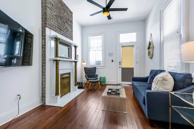 2434 Valence St Unit SI ID1268192P