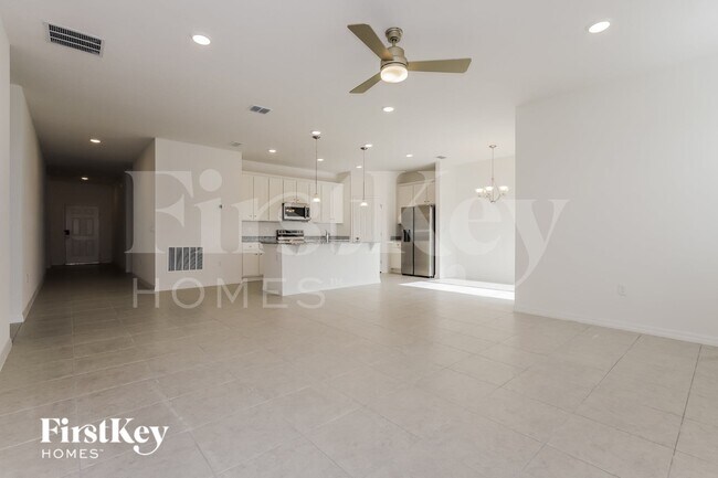 Photo - 204 Windsor Reserve Dr