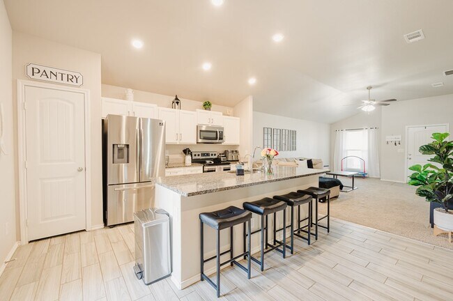 Photo - 9007 Antelope Ave