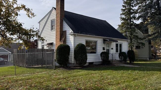 Photo - 120 Garden St