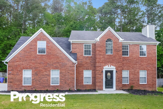 Photo - 220 Chesterfield Ct House