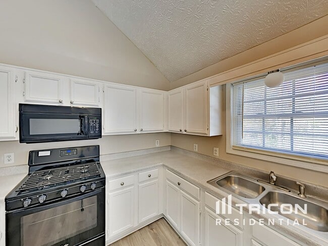 Photo - 4182 Mistymorn Wy