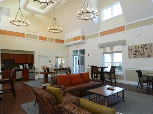 Tidewater at Salisbury Apartments