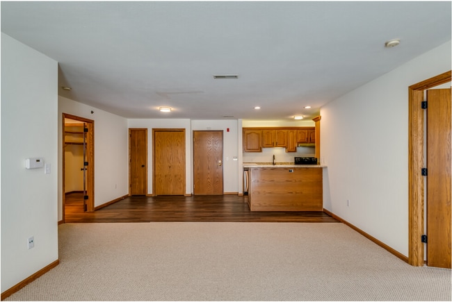 Photo - 12665 Beloit Rd Unidad 12665-205