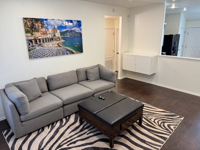 Photo - 809 NW 67th Ave