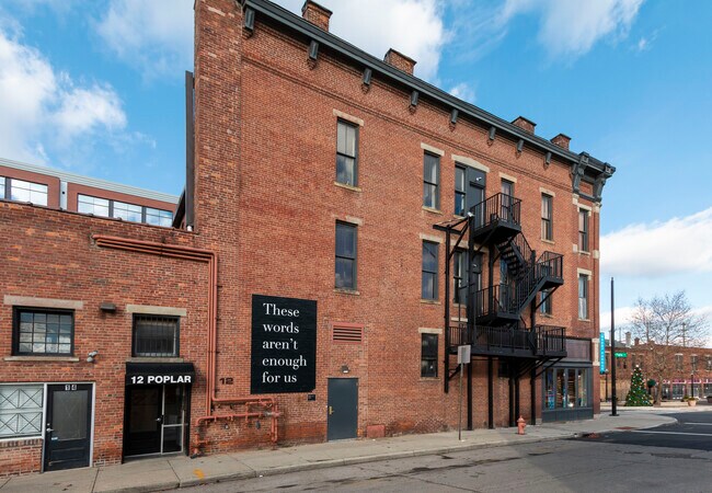 Photo - 12 W Poplar Ave Unidad 312