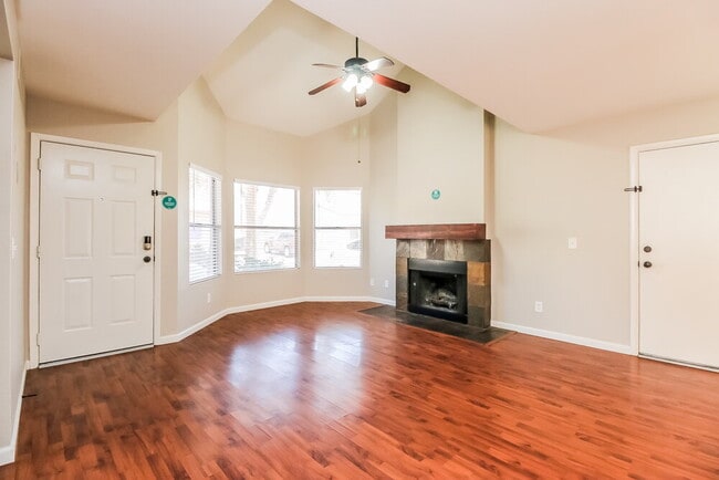 Photo - 1717 E Geronimo St