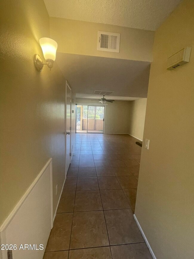 Photo - 1601 W Sunnyside Dr