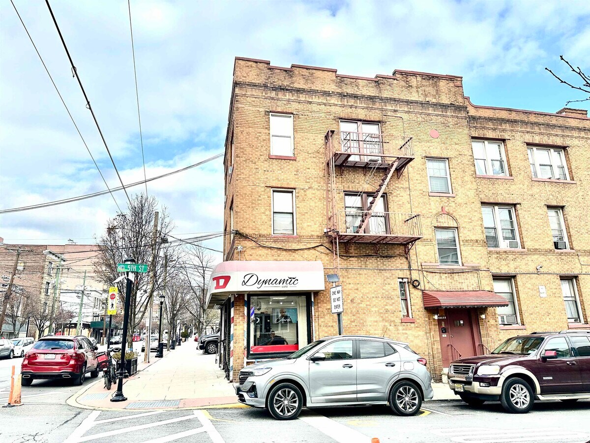 Photo - 500 New York Ave Unidad STUDIO 1