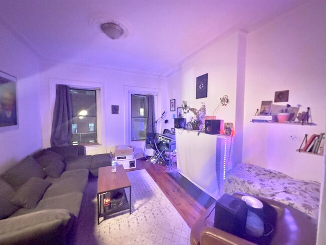 Photo - 505 Jersey Ave Unidad 8 Rental