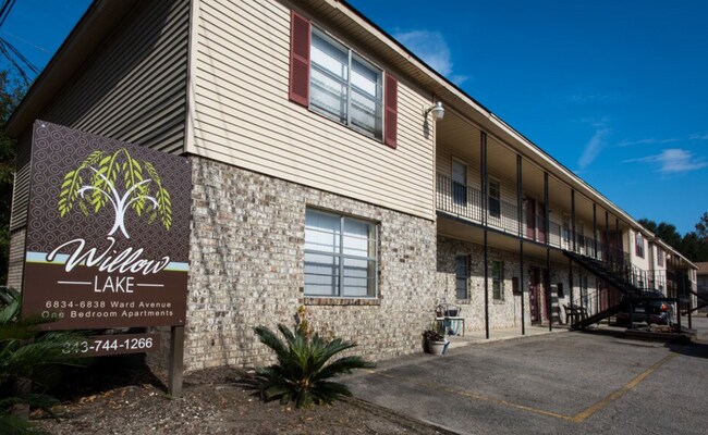 Photo - Willow Lake Apartments
