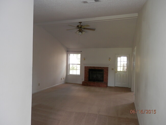 Photo - 631 Windhaven Dr
