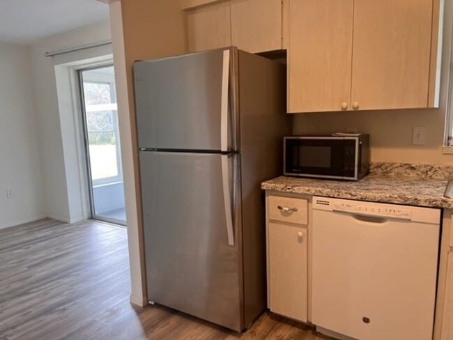 Photo - MOVE-IN READY!  2BR/2BA/1CG IN VENICE EAST