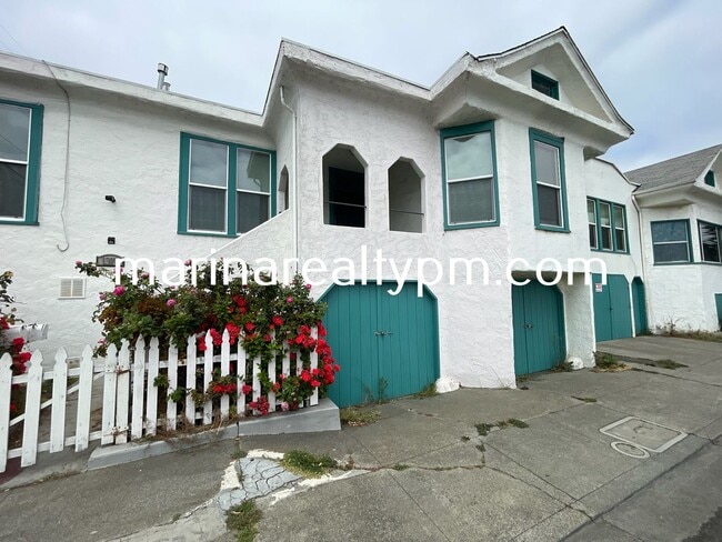 Building Photo - 1319 #6-#5-#4 Sonoma &1323 Sonoma Blvd Unit 1319 #6