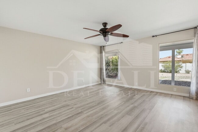 Photo - 10602 E Elmhurst Dr