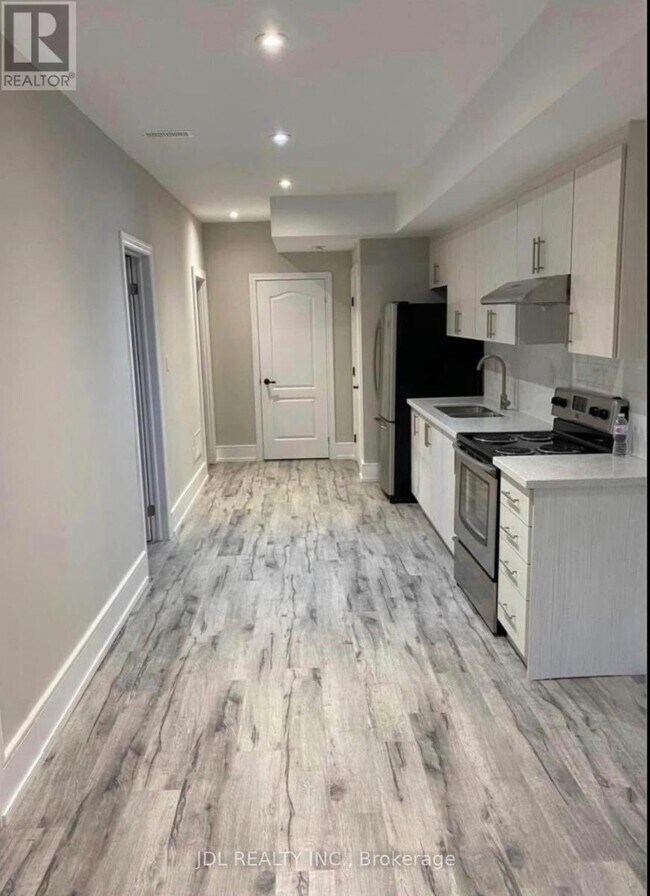 Photo - 105B Pitt Ave
