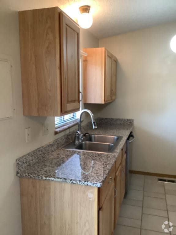 Building Photo - 5709 Hermit Pass Dr Rental
