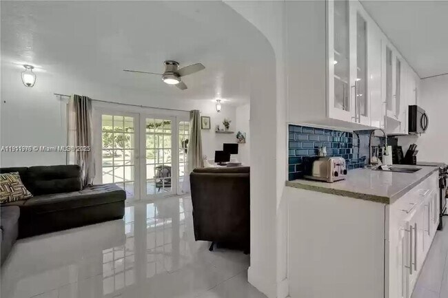 Photo - 18441 SW 238th St Casa