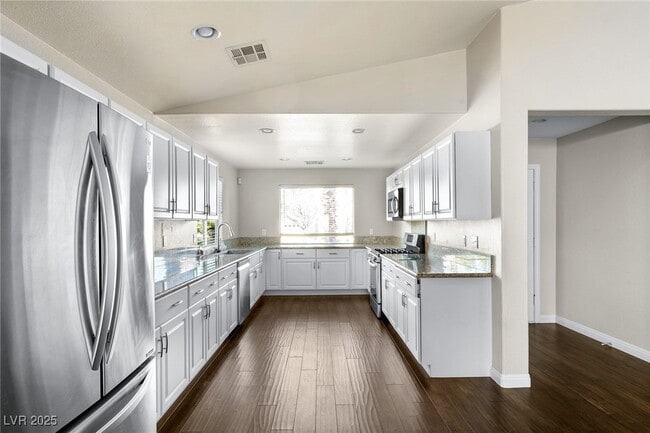 Photo - 2721 Willow Basket Ln