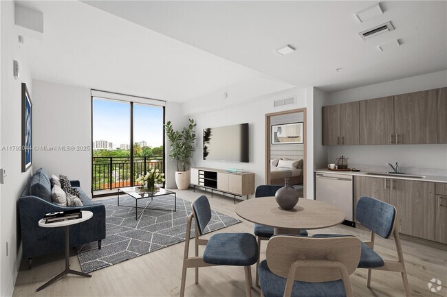 Building Photo - 1601 SW 32nd Ave Unit 505 Rental