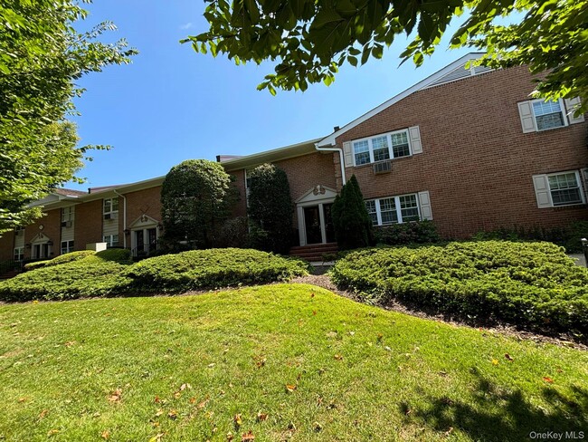 Photo - 26 Layton Ave