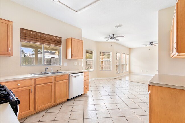 Photo - 12206 Beacon Tree Ct