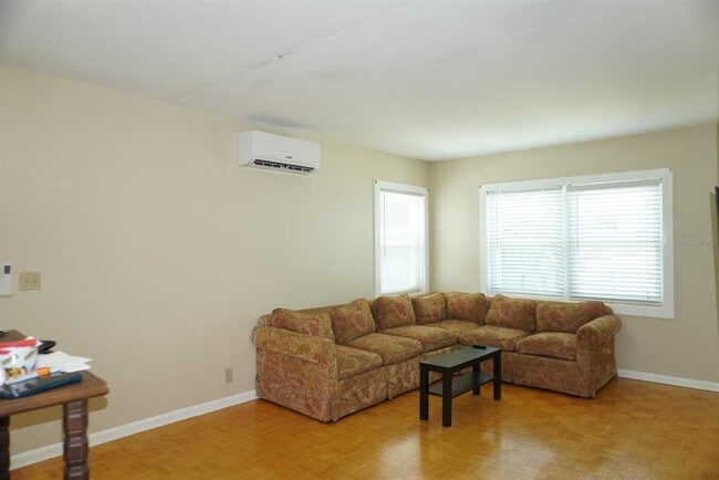 809 W Park Ave Unit B