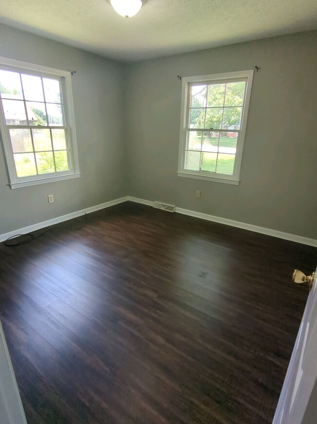 Photo - 2517 Thoroughbred Dr
